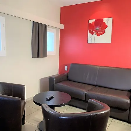 Hotel The Originals Brive La Gaillarde Ouest Terrasson-Lavilledieu