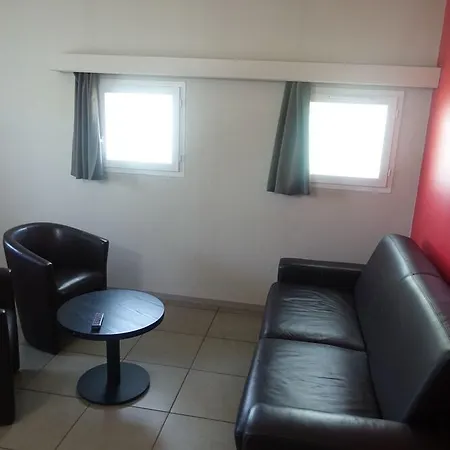Hotel The Originals Brive La Gaillarde Ouest 3*