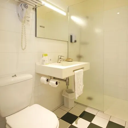 The Originals Brive La Gaillarde Ouest 3* Terrasson-Lavilledieu